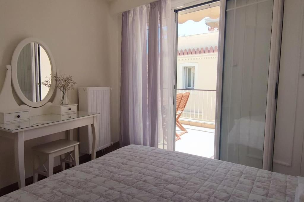 Apartamento Plaka'S Heart Atenas Exterior foto